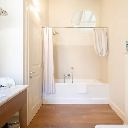 Bed & Breakfast Hall Suites