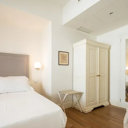 Bed & Breakfast Hall Suites Empoli