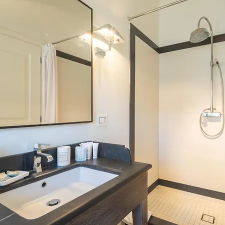 Hall Suites Bed & Breakfast Empoli
