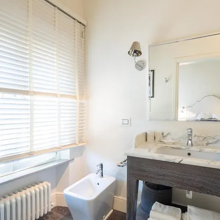 Hall Suites Empoli