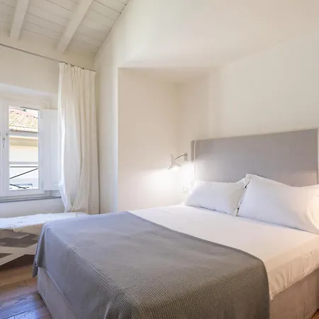 Hall Suites 3*