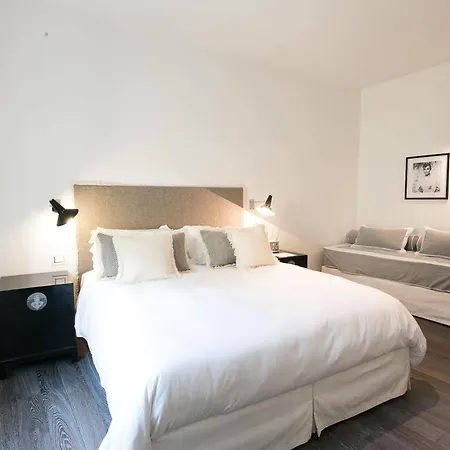 Hall Suites Bed & Breakfast