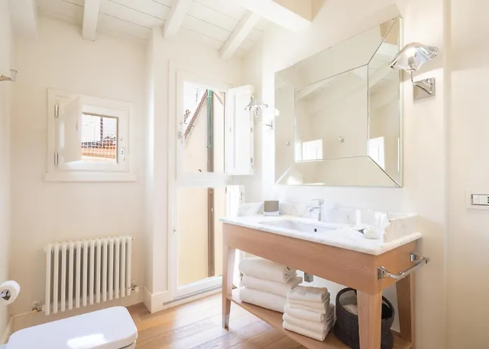 Alojamento de Acomodação e Pequeno-almoço Hall 3*