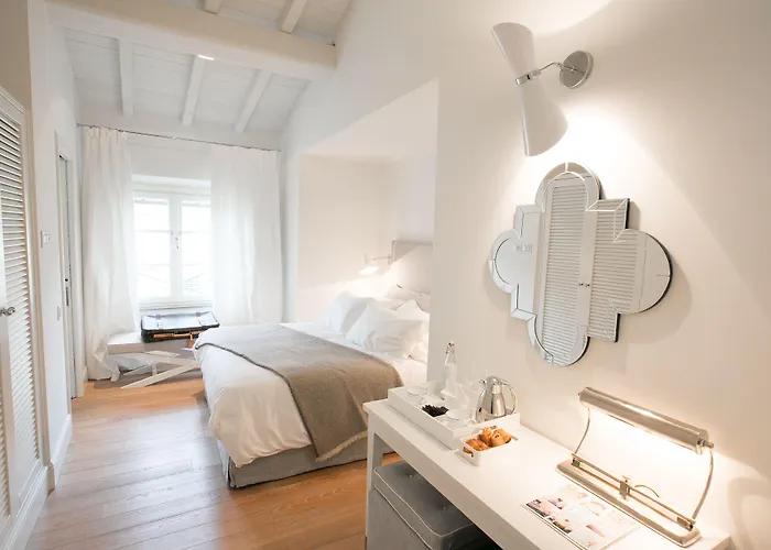 Hall Suites Frühstückspension